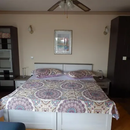 Vera Apartment